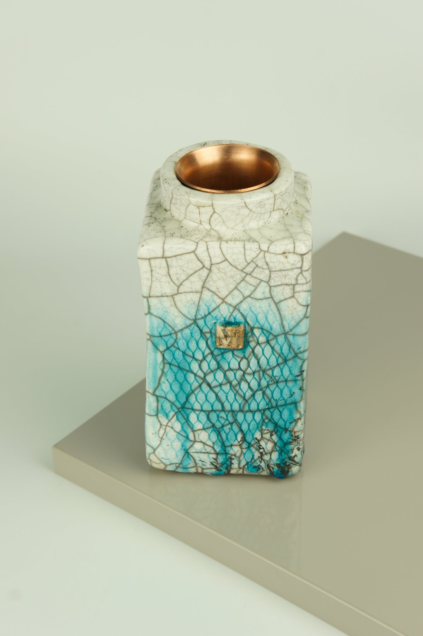 Ceramic diffuser for home fragrances. Wabi-sabi collection