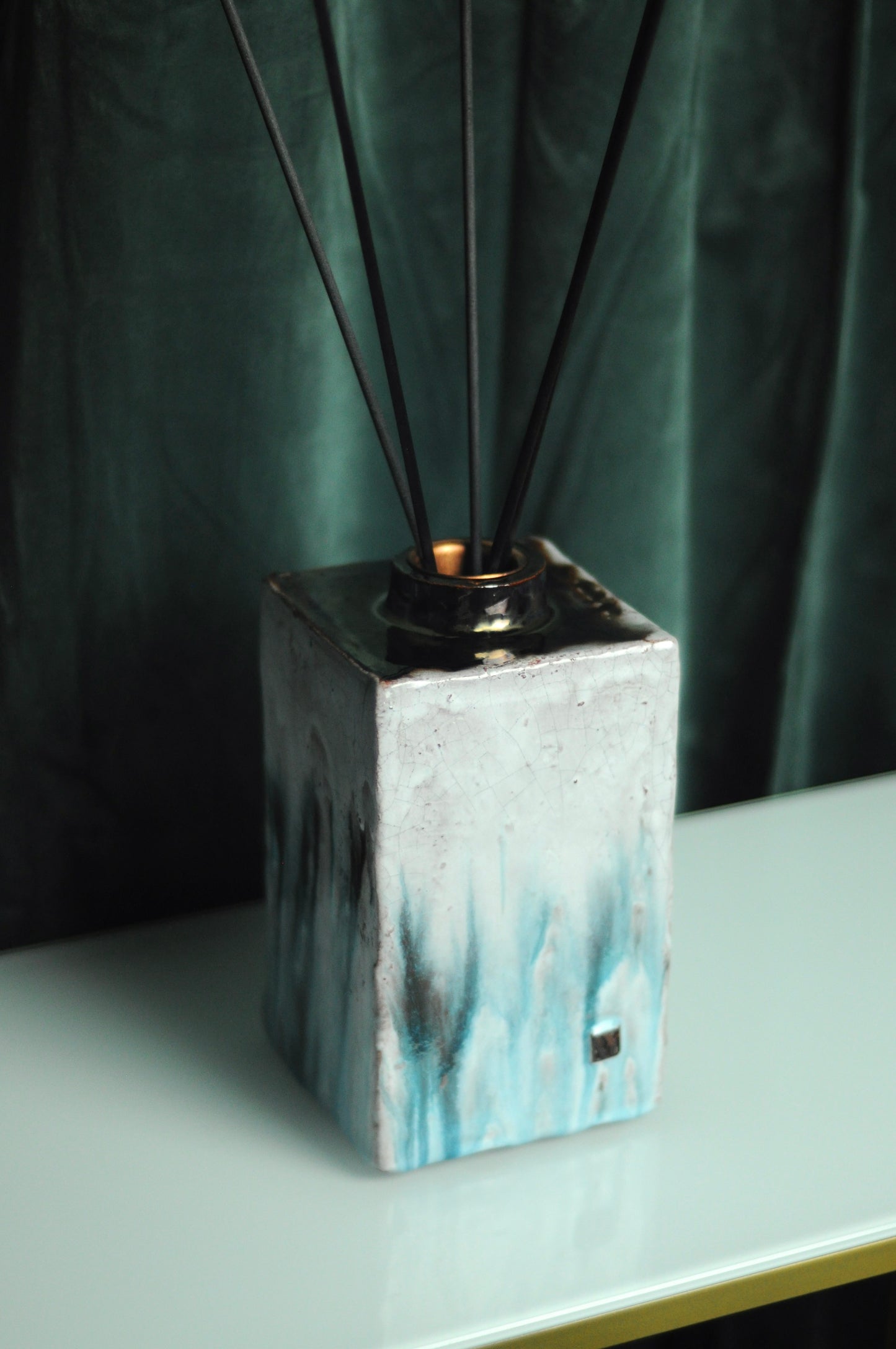 Ceramic diffuser for home fragrances. Wabi-sabi collection