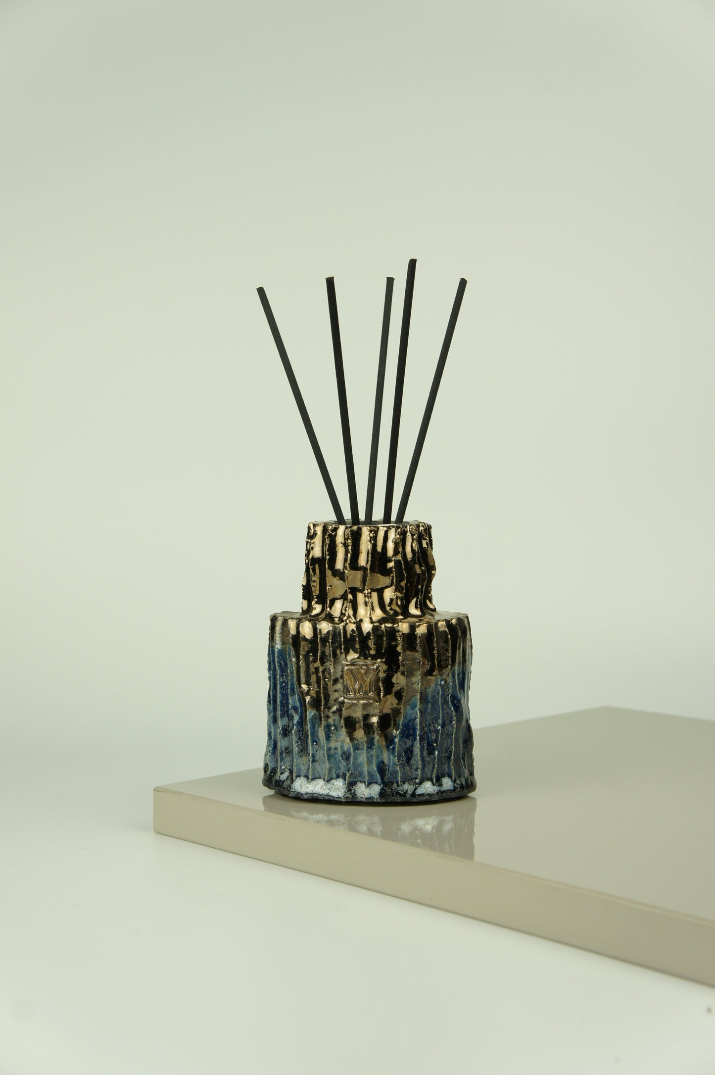 Set of three Ceramic diffusers for home fragrances - Hedonism collection