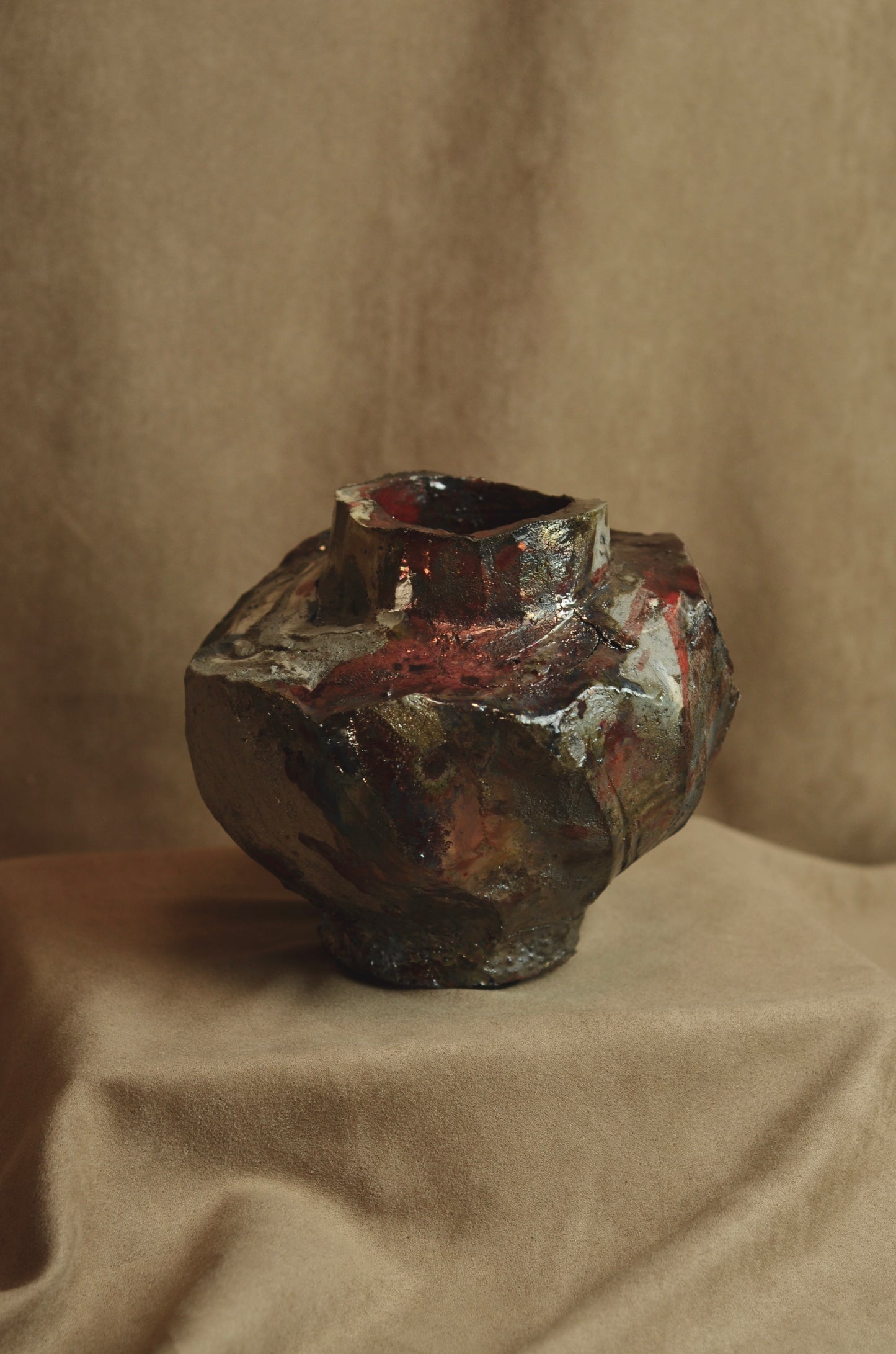 Handmade ceramic vase VM 024 raku