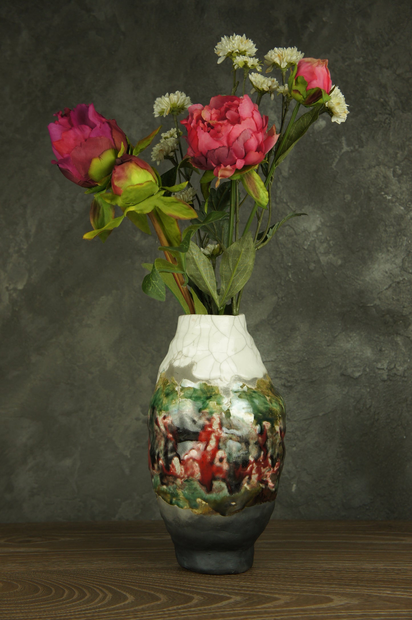 Ceramic vase in Ukrainian style