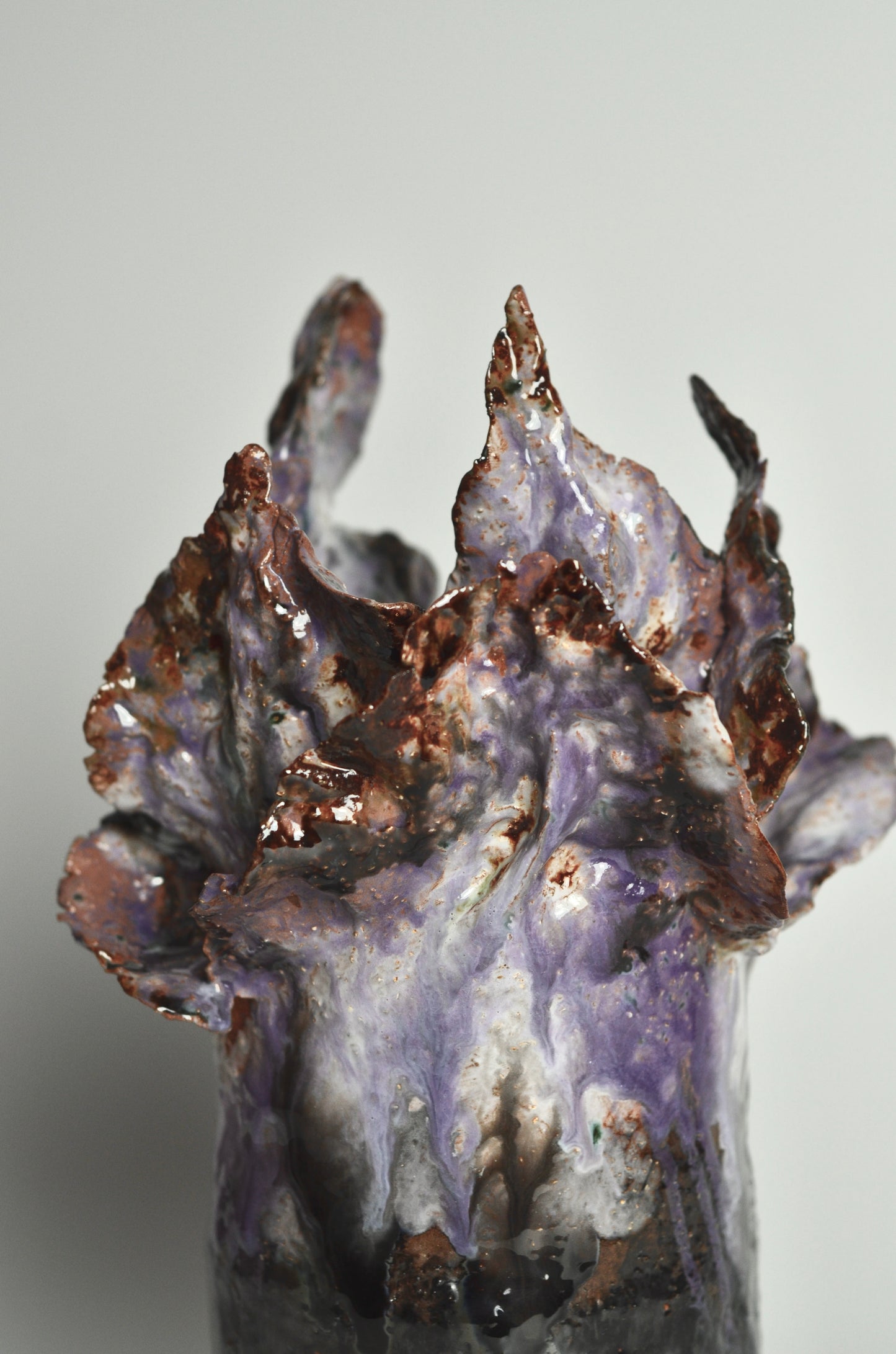 Ceramic art vase