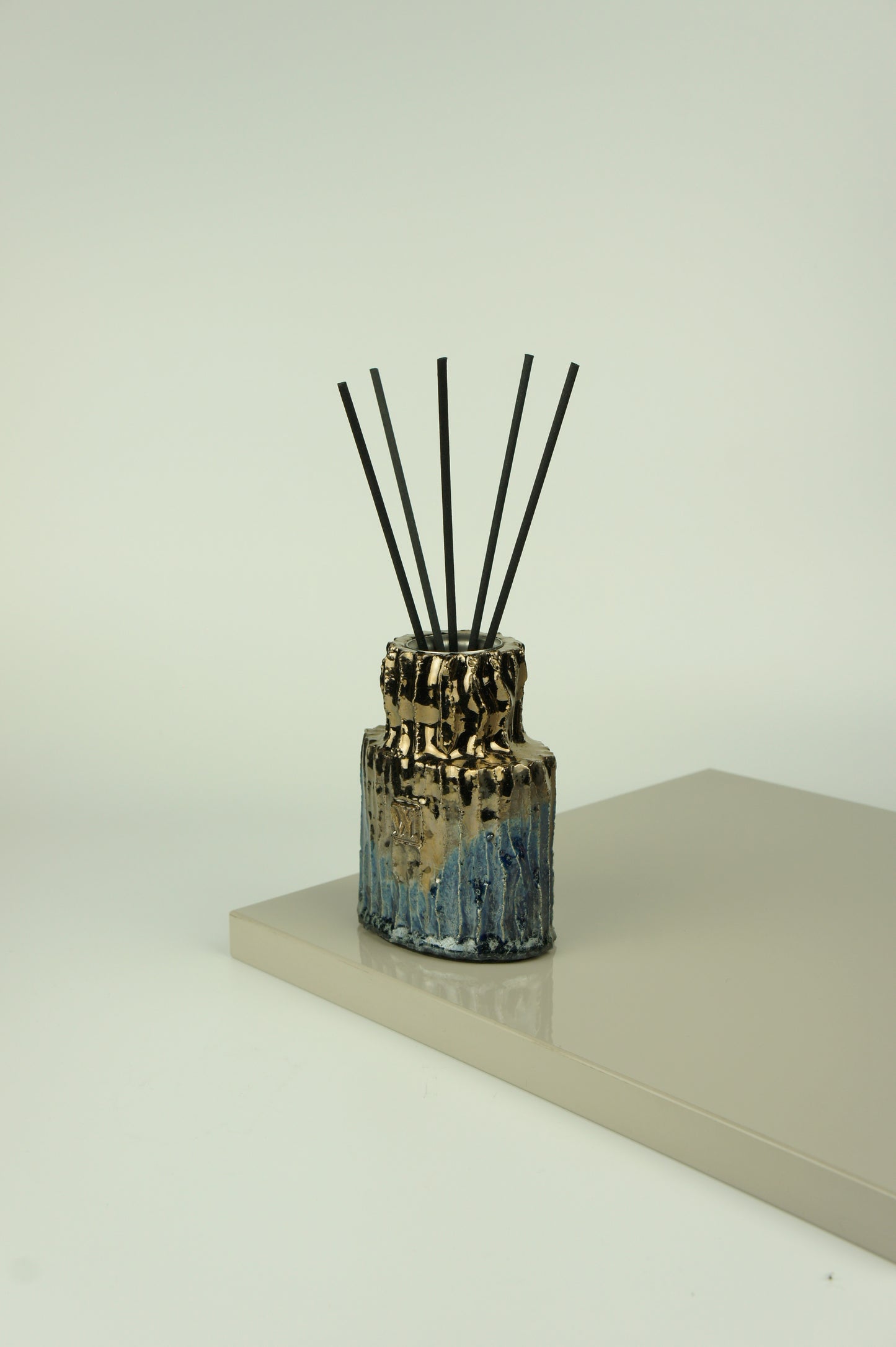 Set of three Ceramic diffusers for home fragrances - Hedonism collection