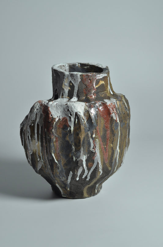 Ceramic vase VM golden