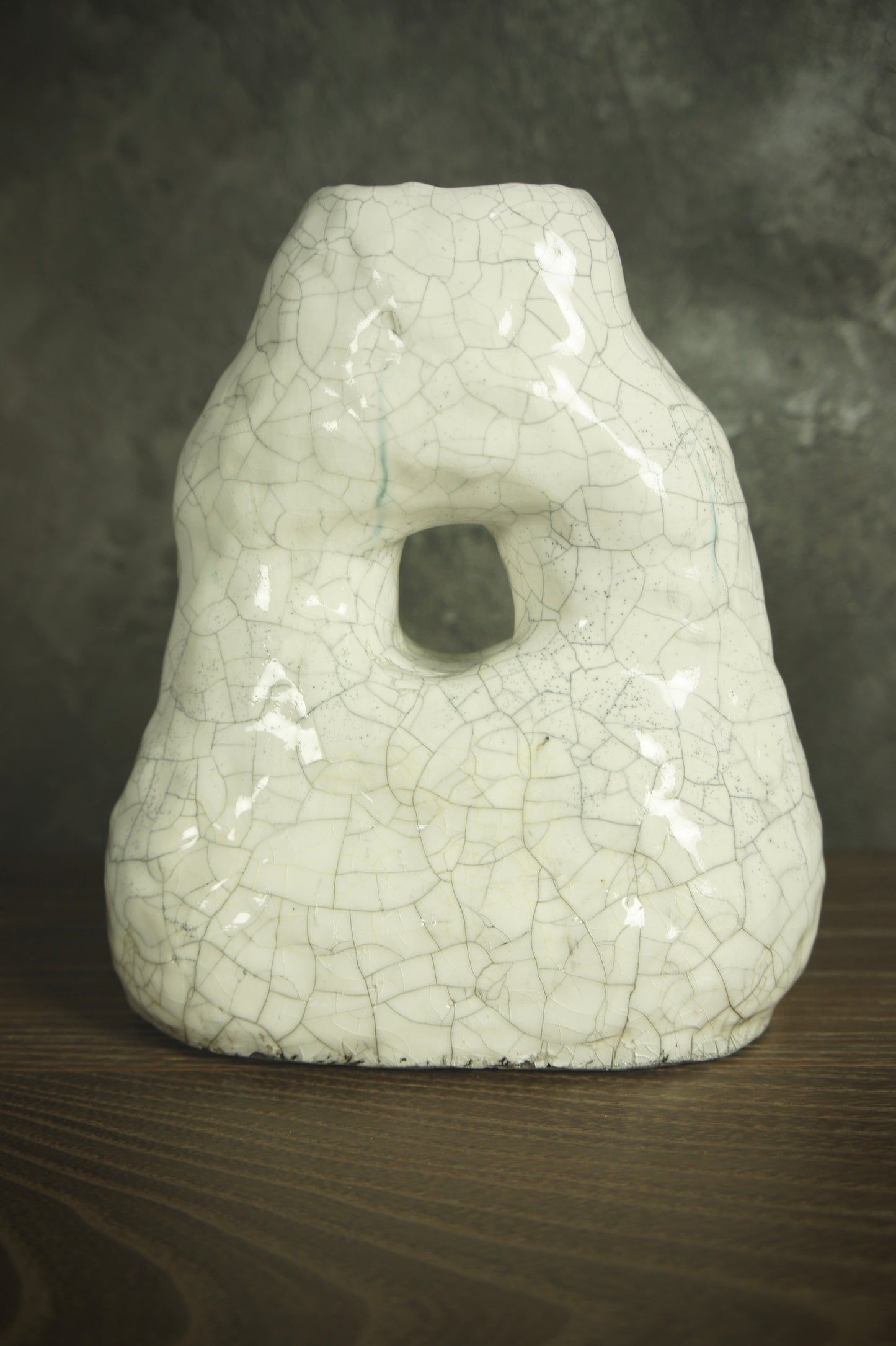 White color ceramic object with craquelure