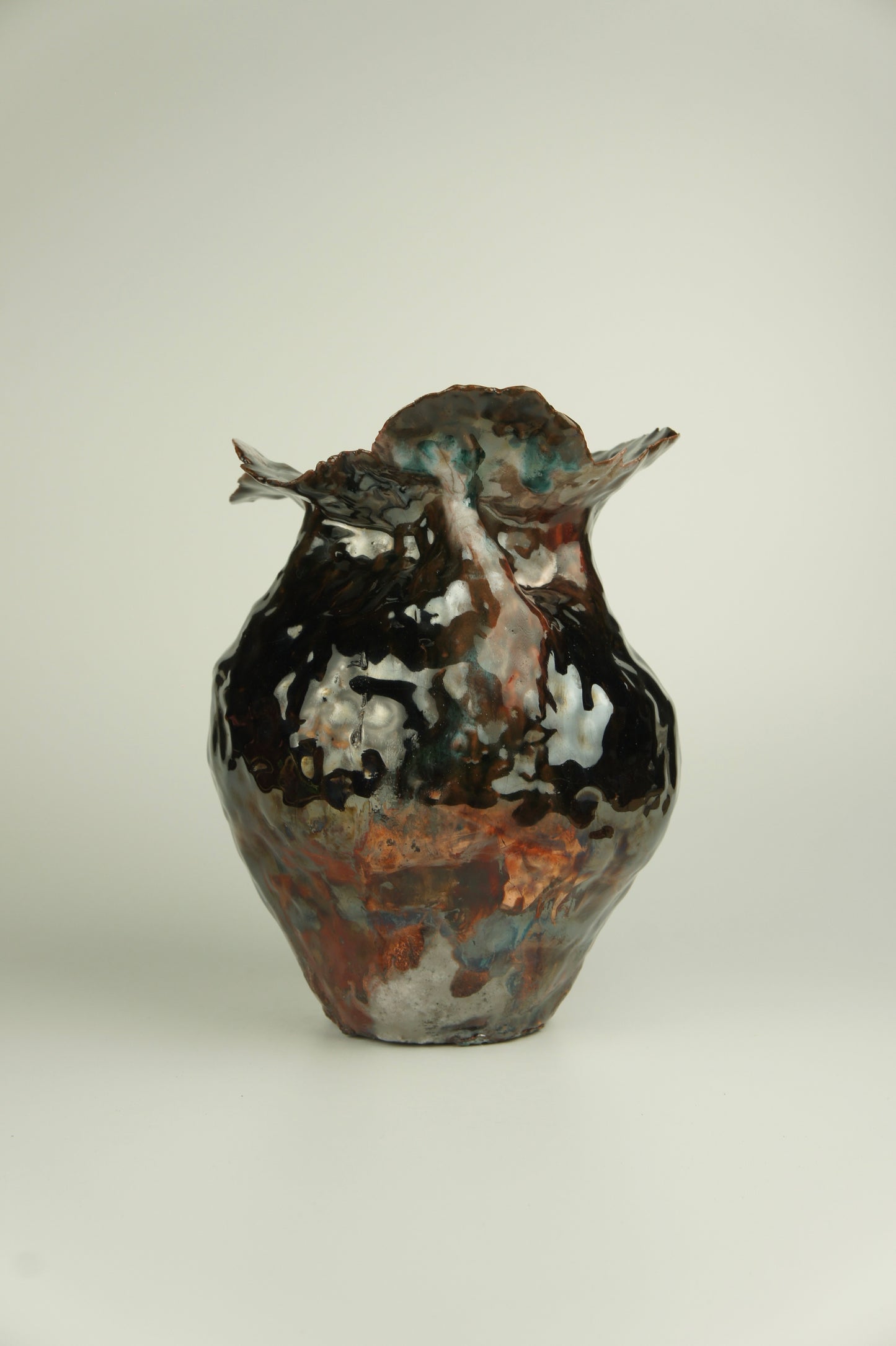 Vase. Raku firing