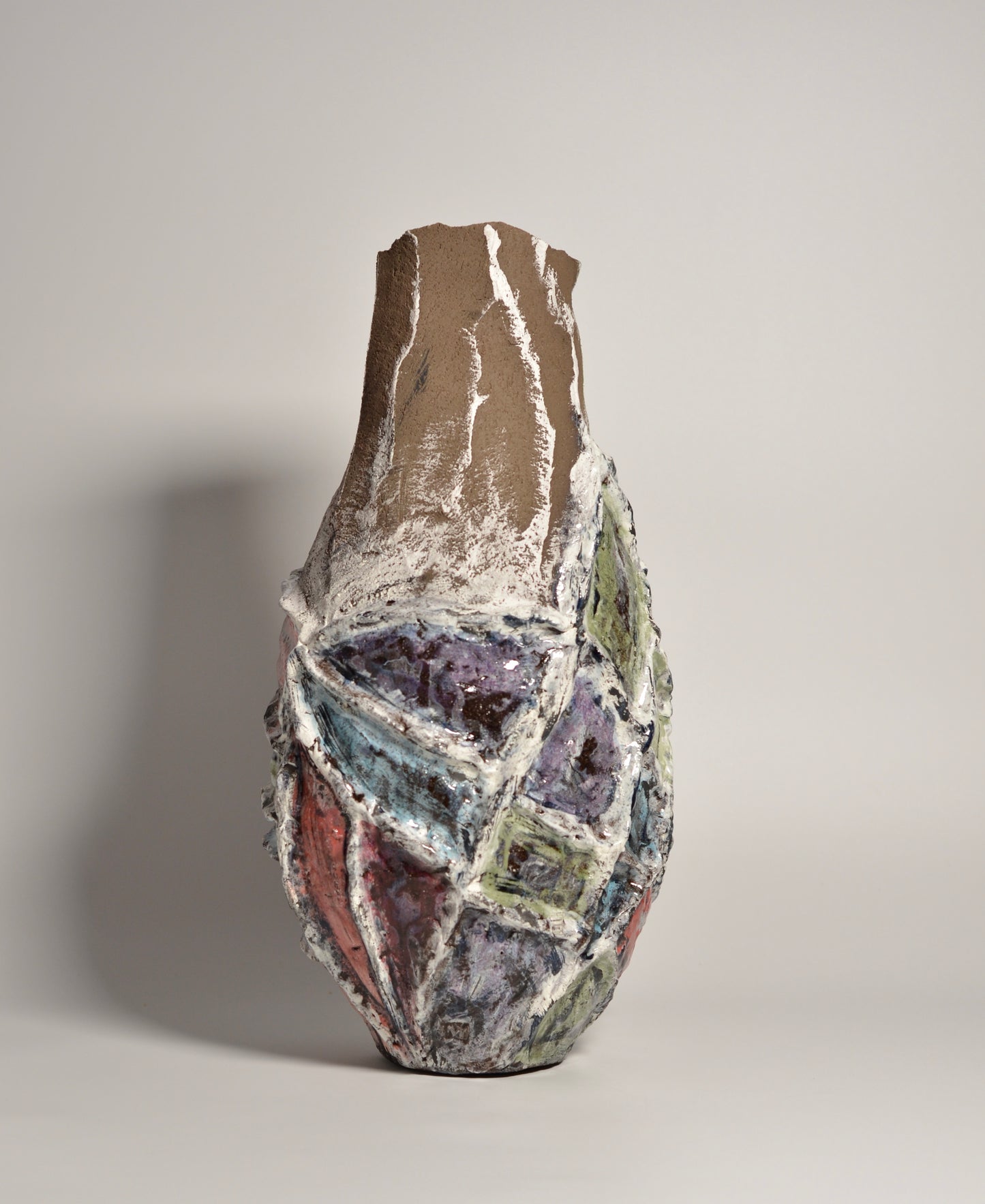 Sculpture Art vase BW