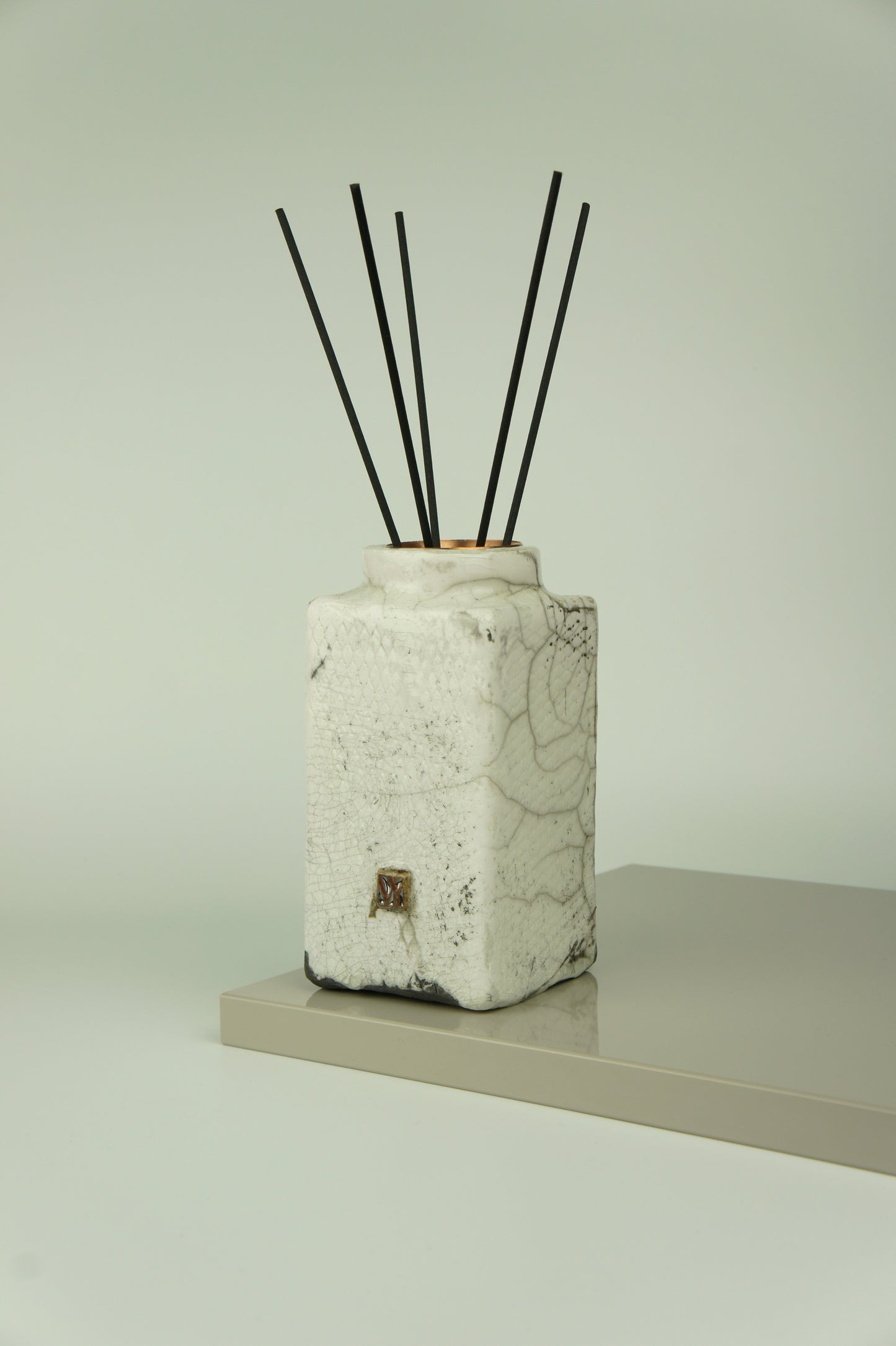 Ceramic diffuser for home fragrances. Wabi-sabi collection