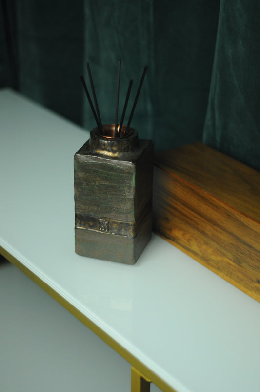 Golden matt colour Ceramic diffuser for home fragrances. Wabi-sabi collection